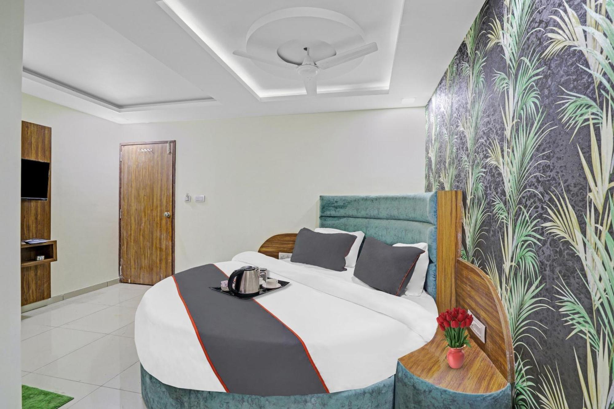 Hotel O Hill View Вадодара Экстерьер фото
