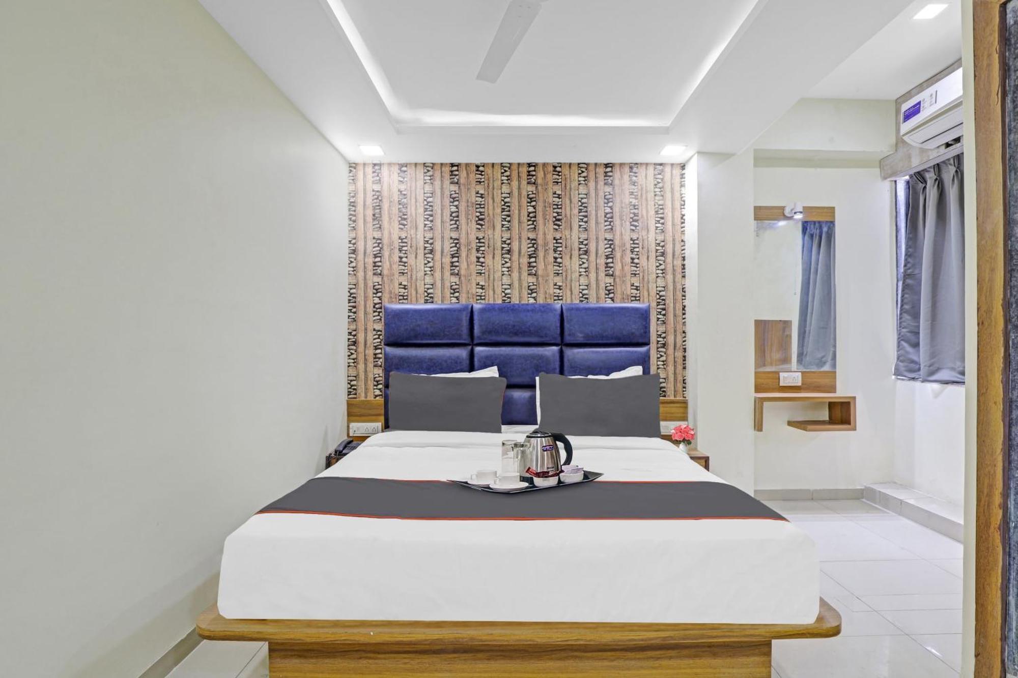 Hotel O Hill View Вадодара Экстерьер фото