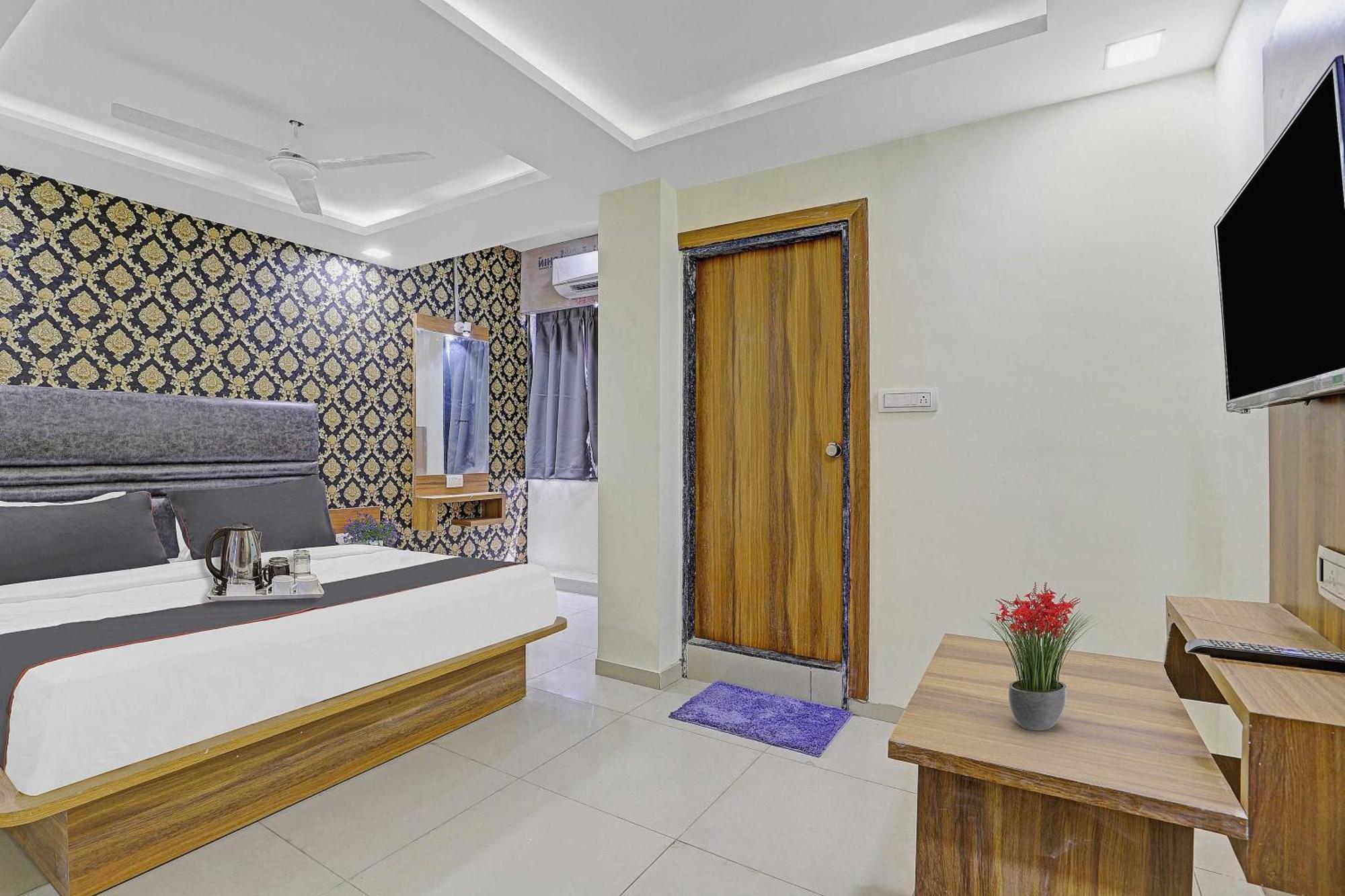 Hotel O Hill View Вадодара Экстерьер фото