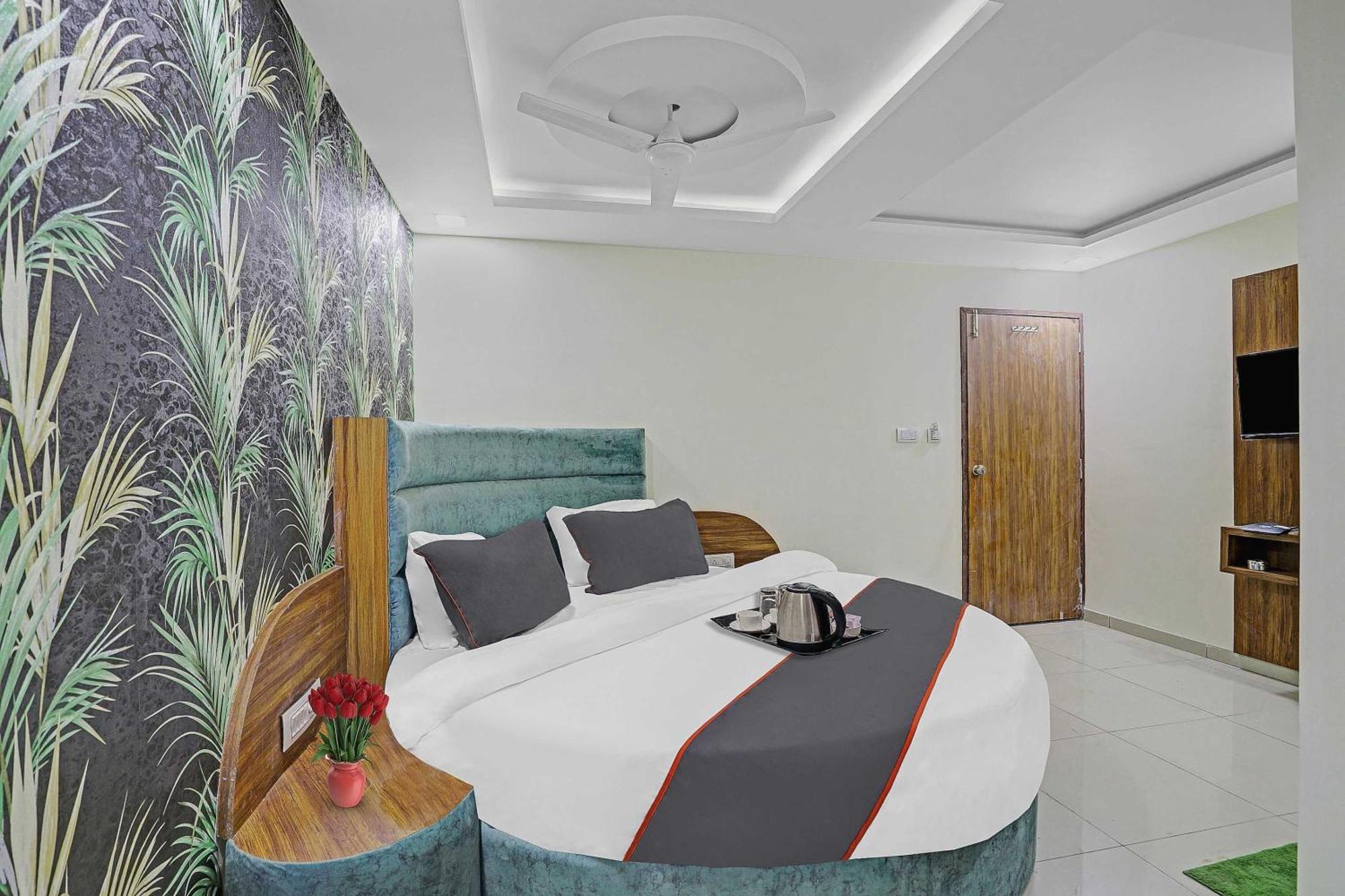 Hotel O Hill View Вадодара Экстерьер фото